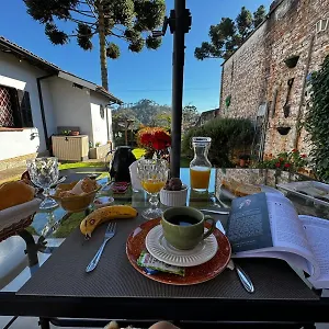 https://paz-na-montanha-1.camposdojordaohotels.net